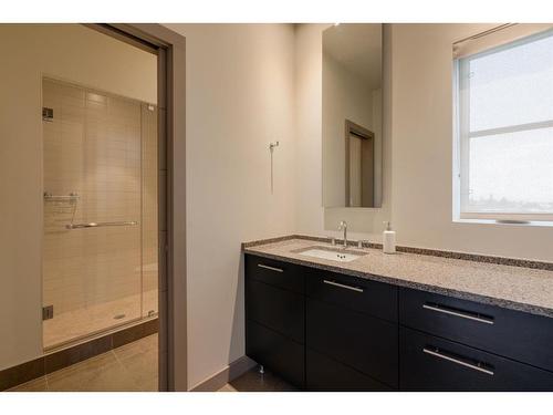 501 Aspen Meadows Hill Sw, Calgary, AB - Indoor Photo Showing Bathroom