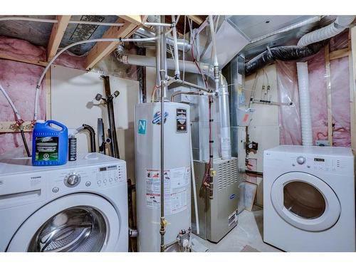 42 Saddlecrest Crescent Ne, Calgary, AB - Indoor Photo Showing Laundry Room