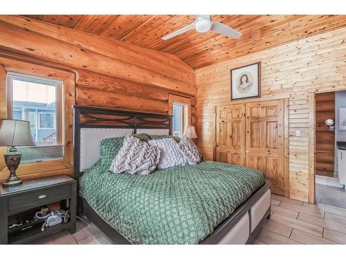 416 Ghost Lake Village, Ghost Lake, AB - Indoor Photo Showing Bedroom