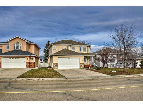 62 Kingston Drive, Red Deer, AB - Outdoor With Facade