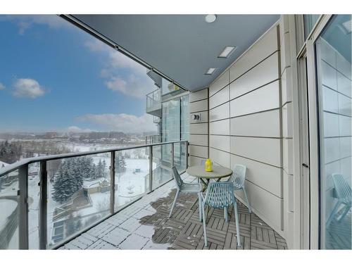 1001-738 1 Avenue Sw, Calgary, AB - Outdoor With Balcony With Exterior