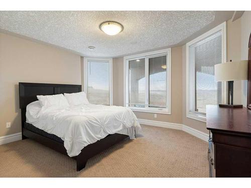 250040 Dynasty Drive West, Rural Foothills County, AB - Indoor Photo Showing Bedroom