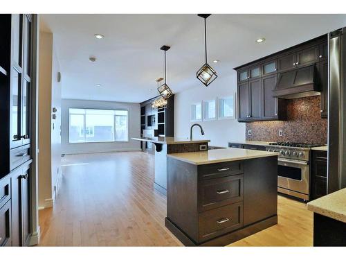 2127 Broadview Road Nw, Calgary, AB - Indoor Photo Showing Kitchen With Stainless Steel Kitchen With Upgraded Kitchen