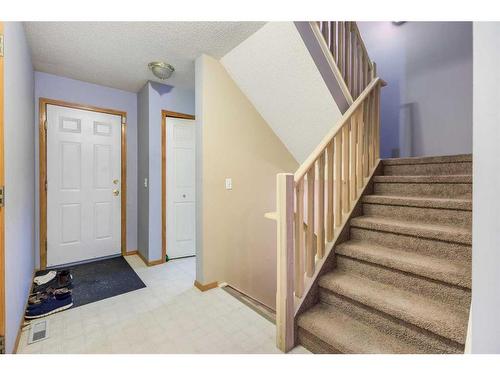 1-642 Mcdougall Road Ne, Calgary, AB - Indoor Photo Showing Other Room