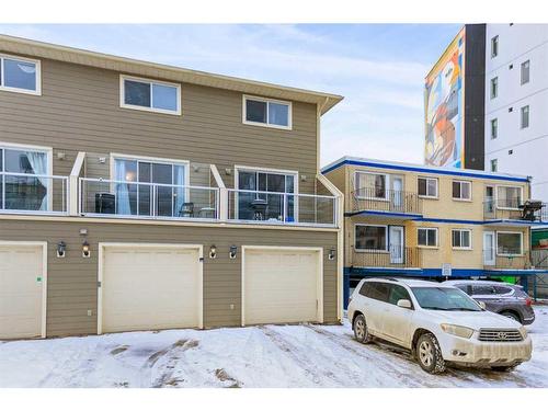 1-642 Mcdougall Road Ne, Calgary, AB - Outdoor With Balcony With Exterior