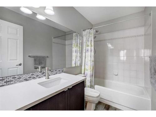 64 Valley Meadow Close Nw, Calgary, AB - Indoor Photo Showing Bathroom