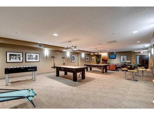 520-35 Inglewood Park Se, Calgary, AB - Indoor Photo Showing Other Room