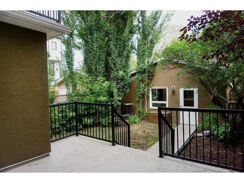 532 23 Avenue Sw, Calgary, AB - Outdoor With Balcony With Exterior