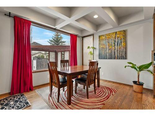 31 Cranfield Link Se, Calgary, AB - Indoor Photo Showing Dining Room