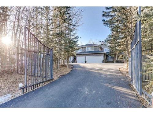 115 Heritage Place Sw, Rural Rocky View County, AB - Outdoor