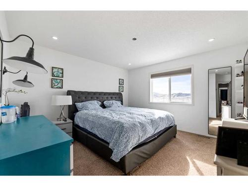 180 Nolancrest Circle Nw, Calgary, AB - Indoor Photo Showing Bedroom