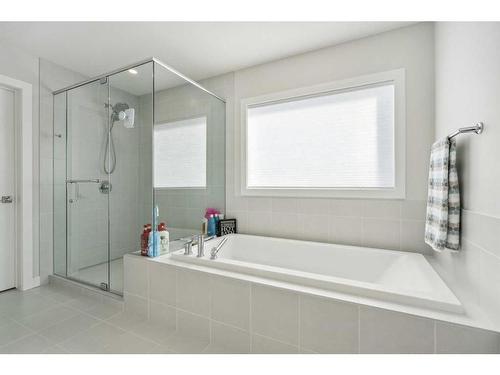 323 Chelsea Passage Ne, Chestermere, AB - Indoor Photo Showing Bathroom