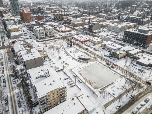 810-1319 14 Avenue Sw, Calgary, AB - Outdoor With View