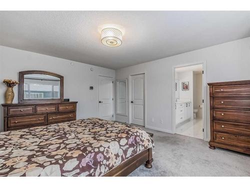 421 Livingston Hill Ne, Calgary, AB - Indoor Photo Showing Bedroom