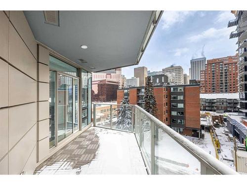 501-738 1 Avenue Sw, Calgary, AB - Outdoor With Balcony With Exterior