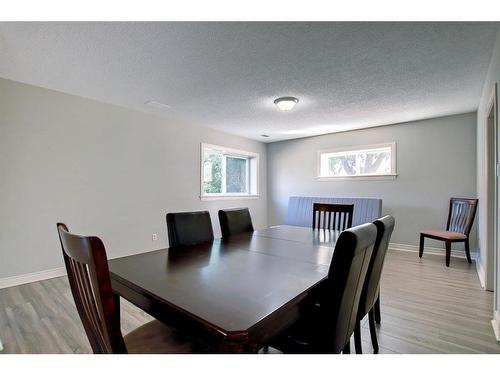 2003 62 Avenue Se, Calgary, AB - Indoor Photo Showing Dining Room