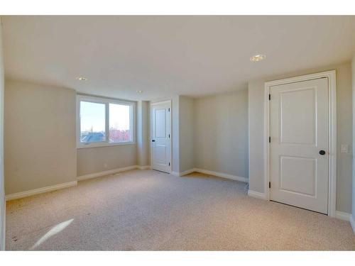 3812 2 Street Sw, Calgary, AB - Indoor Photo Showing Other Room