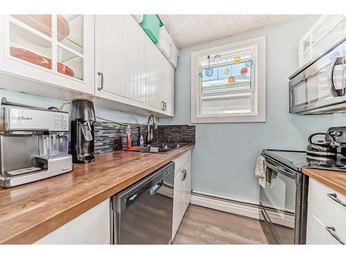 301-1626 14 Avenue Sw, Calgary, AB - Indoor Photo Showing Kitchen