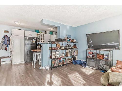 301-1626 14 Avenue Sw, Calgary, AB - Indoor Photo Showing Other Room