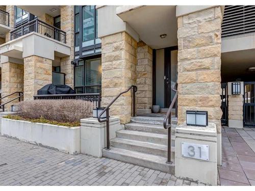 31 Waterfront Mews Sw, Calgary, AB - Outdoor
