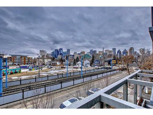 305-327 9A Street Nw, Calgary, AB - Outdoor With View