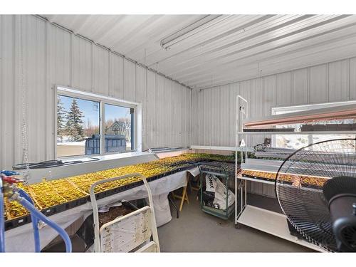 38139 Range Road 265, Rural Red Deer County, AB - Indoor