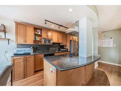304-1225 15 Avenue Sw, Calgary, AB - Indoor Photo Showing Kitchen