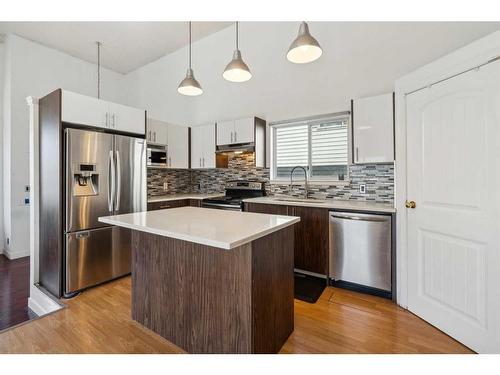 11 Laguna Circle Ne, Calgary, AB - Indoor Photo Showing Kitchen With Upgraded Kitchen