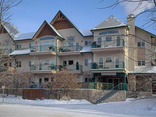 319-176 Kananaskis Way, Canmore, AB - Outdoor With Facade