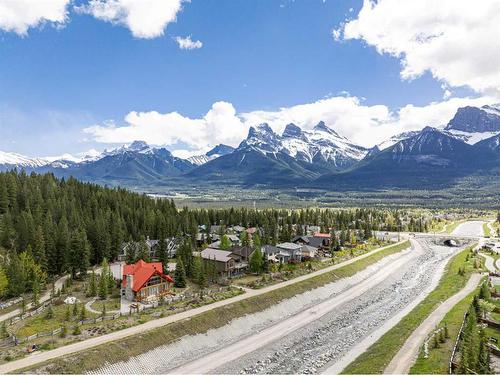 33 Eagle Landing, Canmore, AB - Indoor Photo Showing Other Room