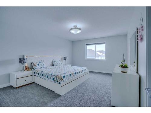 24 Corner Meadows Row Ne, Calgary, AB - Indoor Photo Showing Bedroom