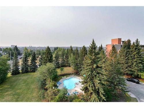 606,607-3316 Rideau Place Sw, Calgary, AB - Outdoor With View