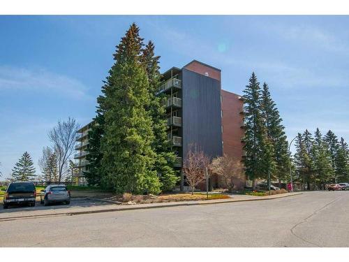 606,607-3316 Rideau Place Sw, Calgary, AB - Outdoor
