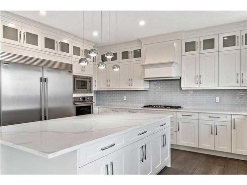 42 South Shore Road, Chestermere, AB - Indoor Photo Showing Kitchen With Upgraded Kitchen
