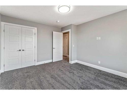 42 South Shore Road, Chestermere, AB - Indoor Photo Showing Other Room