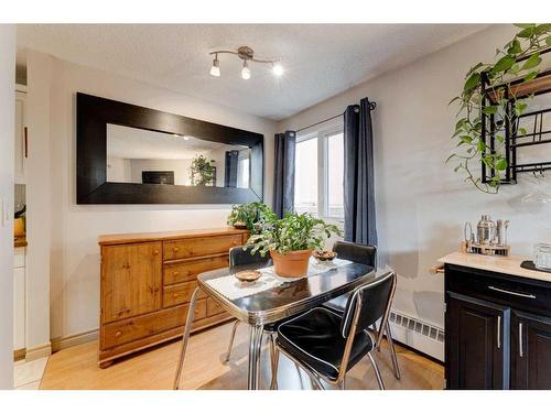 101-635 4 Avenue Ne, Calgary, AB - Indoor Photo Showing Dining Room