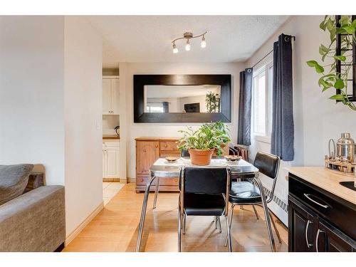 101-635 4 Avenue Ne, Calgary, AB - Indoor Photo Showing Dining Room