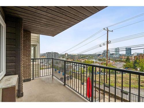 506-333 2 Avenue Ne, Calgary, AB - Outdoor With Balcony With Exterior