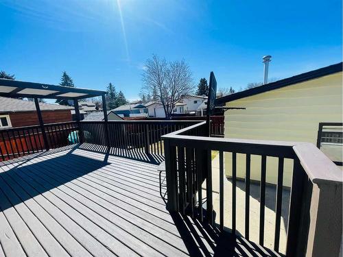 388 Whiteridge Crescent Ne, Calgary, AB - Outdoor With Deck Patio Veranda With Exterior