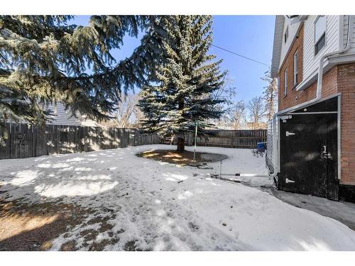 4902 51 Avenue, Olds, AB - Outdoor