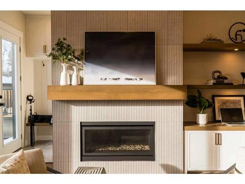 3017 27 Street Sw, Calgary, AB - Indoor Photo Showing Living Room With Fireplace
