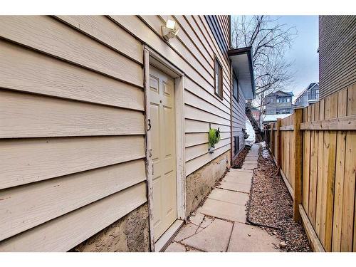 521 22 Avenue Sw, Calgary, AB - Outdoor With Exterior