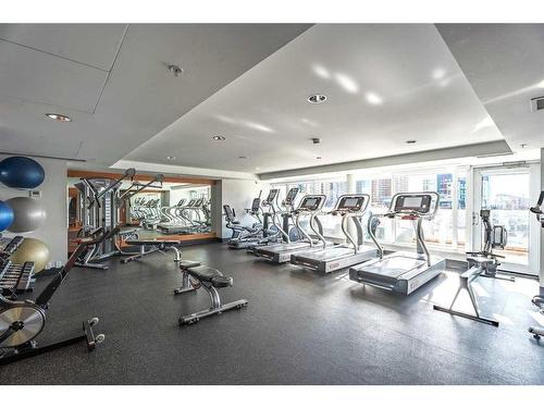 304-560 6 Avenue Se, Calgary, AB - Indoor Photo Showing Gym Room