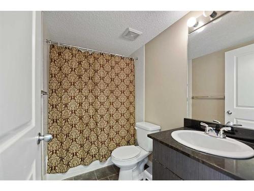 213-5 Saddlestone Way Ne, Calgary, AB - Indoor Photo Showing Bathroom