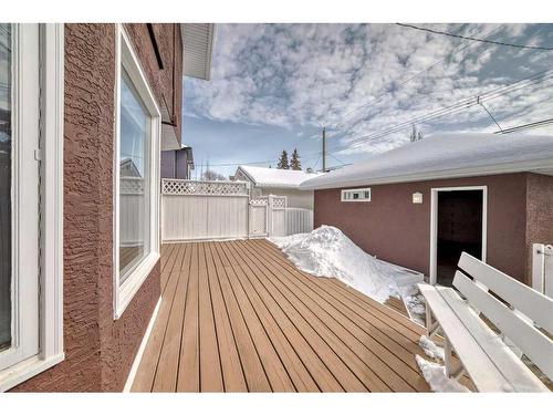 1533 19 Avenue Nw, Calgary, AB - Outdoor With Exterior
