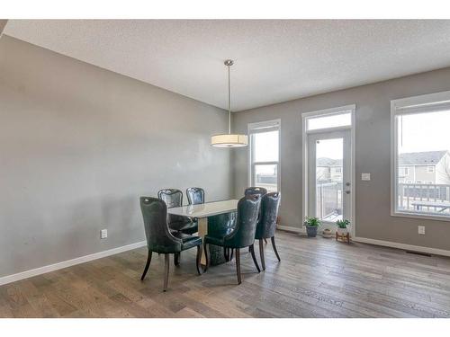 120 Nolancrest Circle Nw, Calgary, AB - Indoor Photo Showing Dining Room