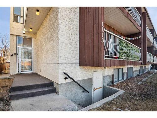 101-1113 37 Street Sw, Calgary, AB - Outdoor With Exterior