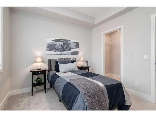 401-8355 19 Avenue Sw, Calgary, AB - Indoor Photo Showing Bedroom