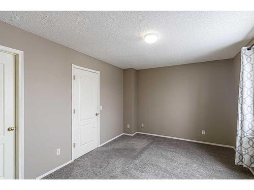 224 Tarington Close Ne, Calgary, AB - Indoor Photo Showing Other Room