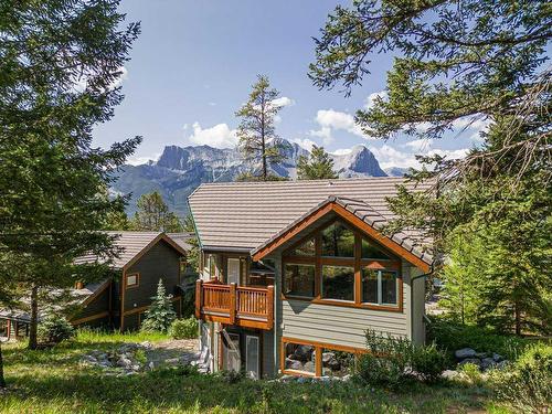 21 Blue Grouse Ridge, Canmore, AB - Outdoor